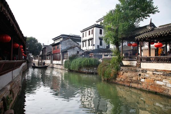 跳动的圆球
