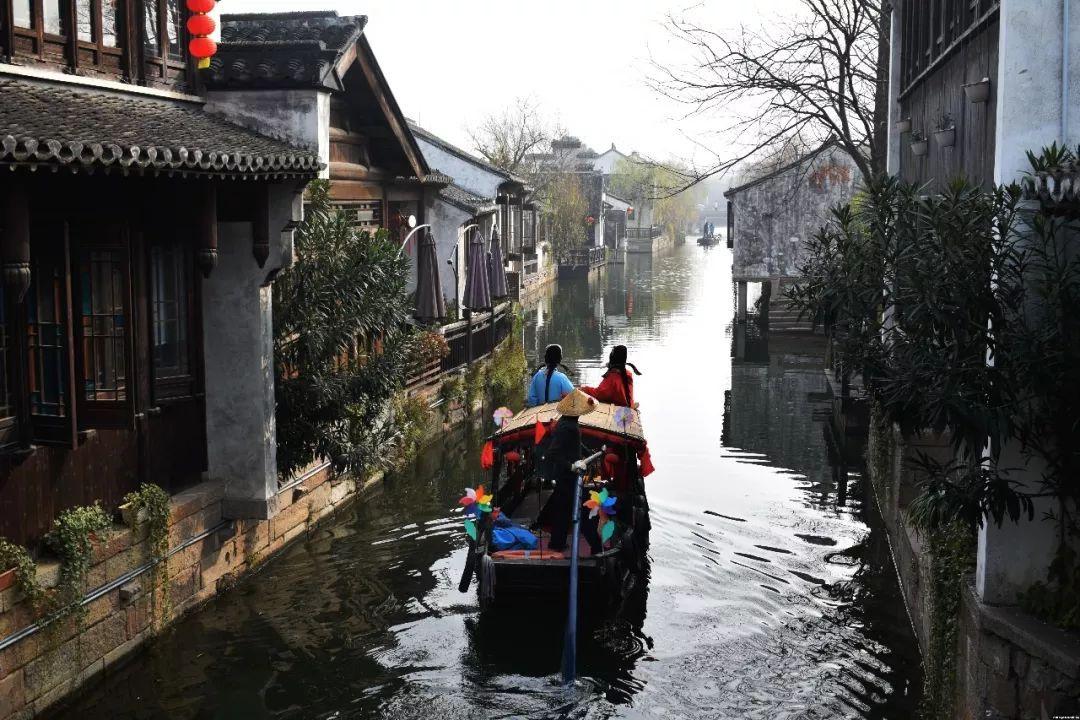 房产证写的是父亲名字，母亲已过世，父亲能独自卖房吗？游戏画面